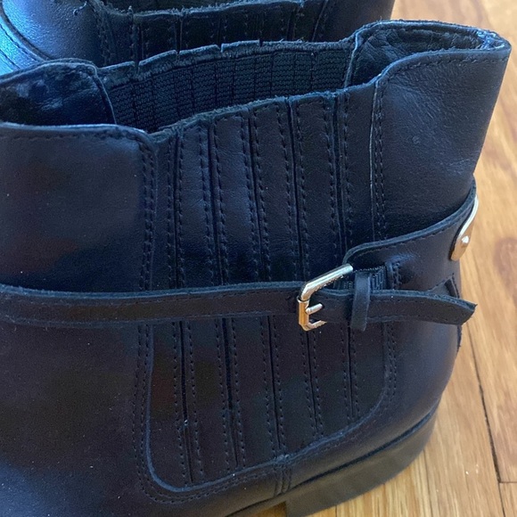 Ivanka Trump Women’s Blank Ankle Booties With Buckle Size 9.5 - Picture 3 of 8